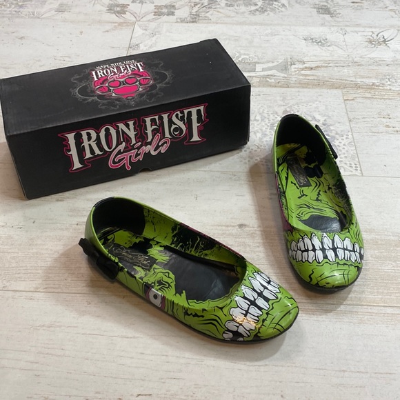 Iron Fist Shoes Iron Fist Zombie Stomper Flats Size 7 Poshmark